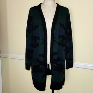 METRIC Camo Cardigan L